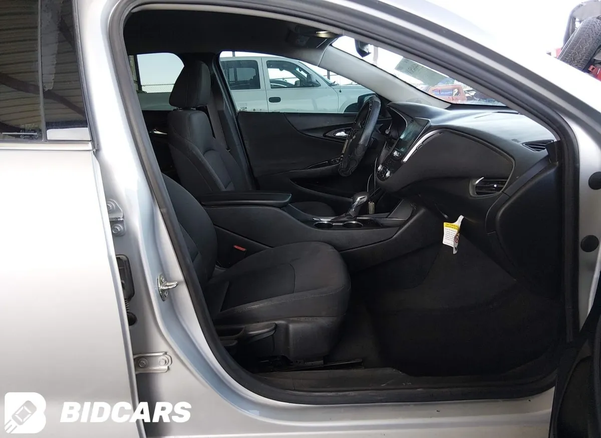 CHEVROLET MALIBU FWD LT 2022