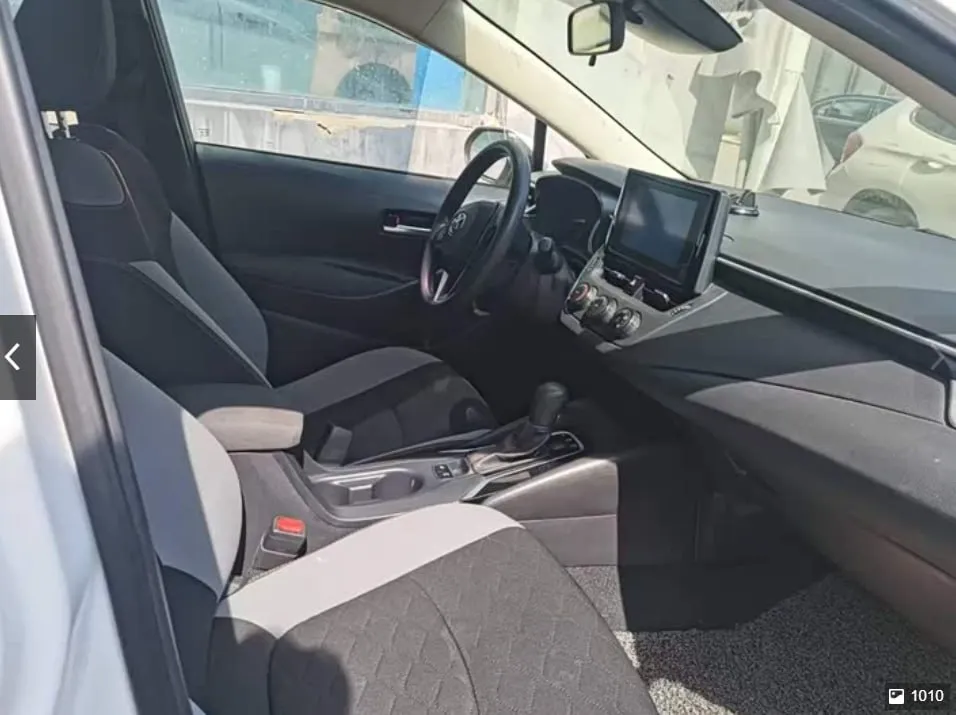 TOYOTA COROLLA 2023