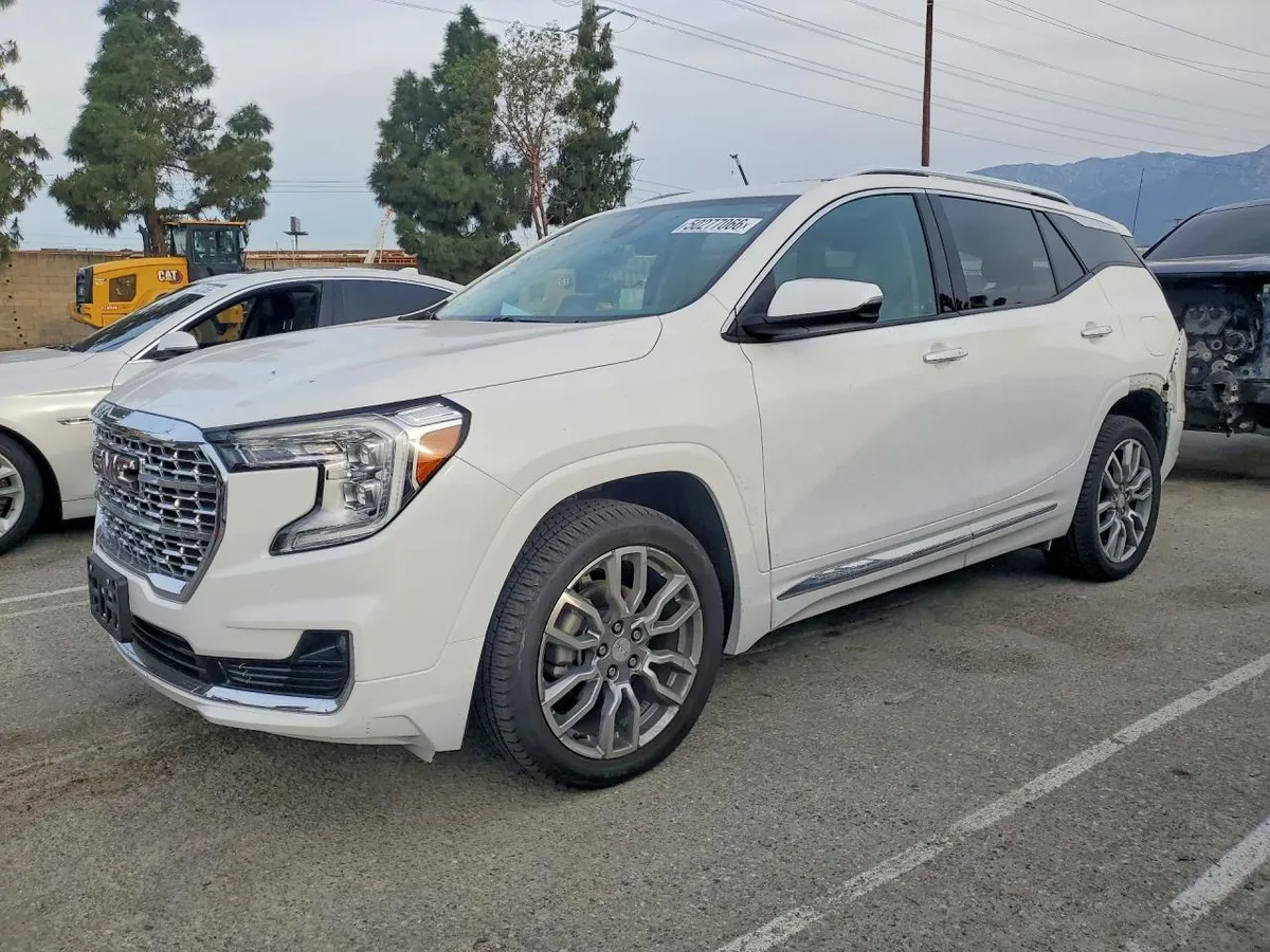 GMC TERRAIN DENALI 2022