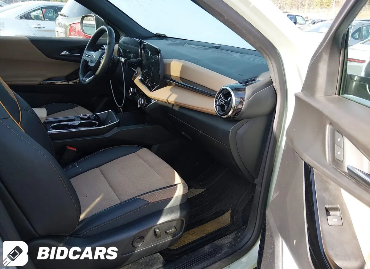 CHEVROLET EQUINOX AWD ACTIV 2025