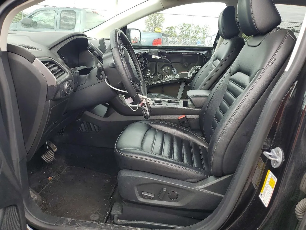 FORD EDGE SEL 2022