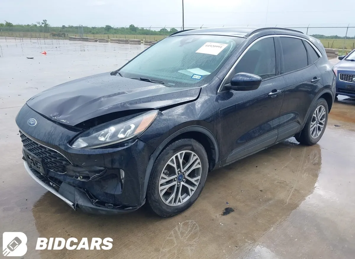 FORD ESCAPE SEL 2021