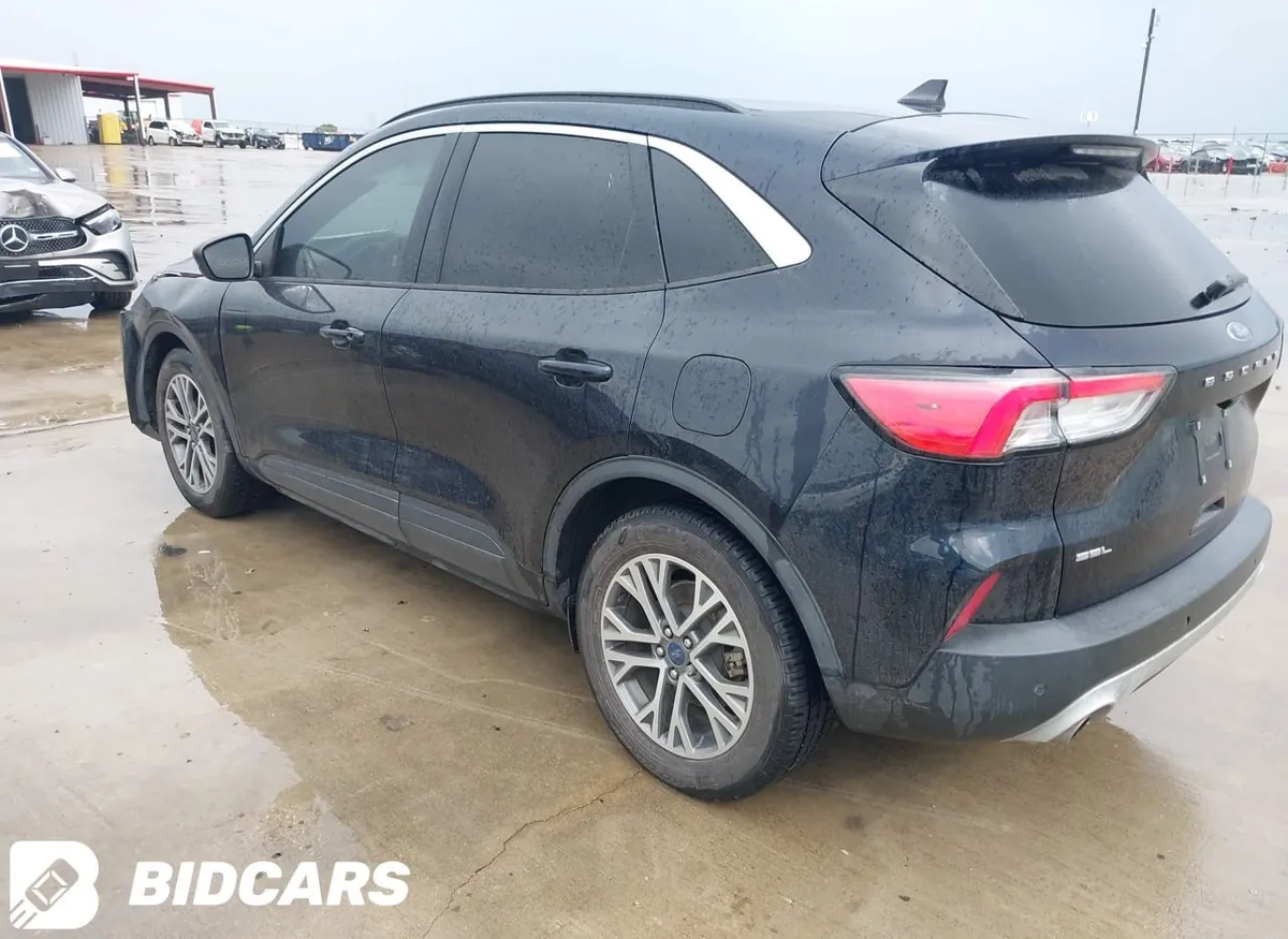 FORD ESCAPE SEL 2021