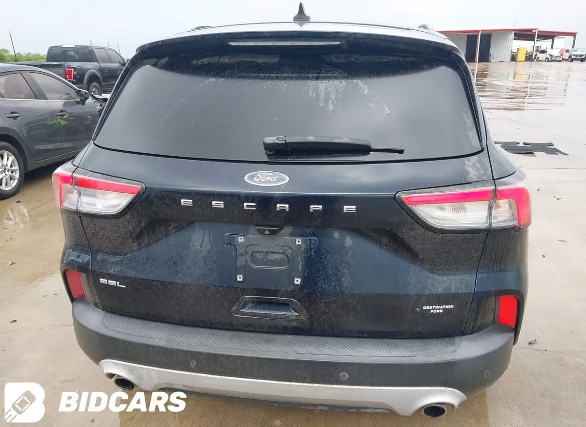 FORD ESCAPE SEL 2021