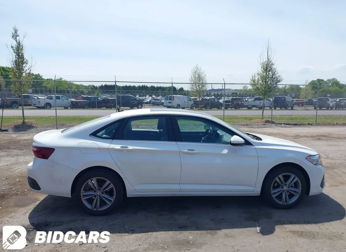 VOLKSWAGEN JETTA 1.5T SE 2023
