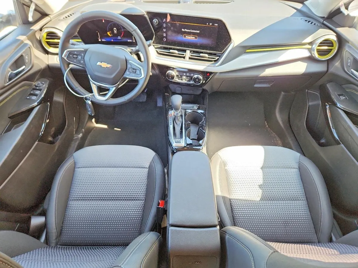 CHEVROLET TRAX 1LT 2025
