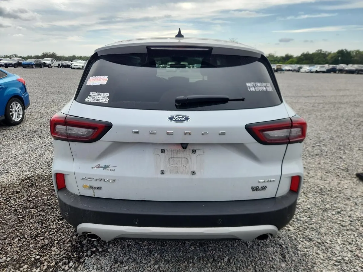 FORD ESCAPE ACTIVE 2025