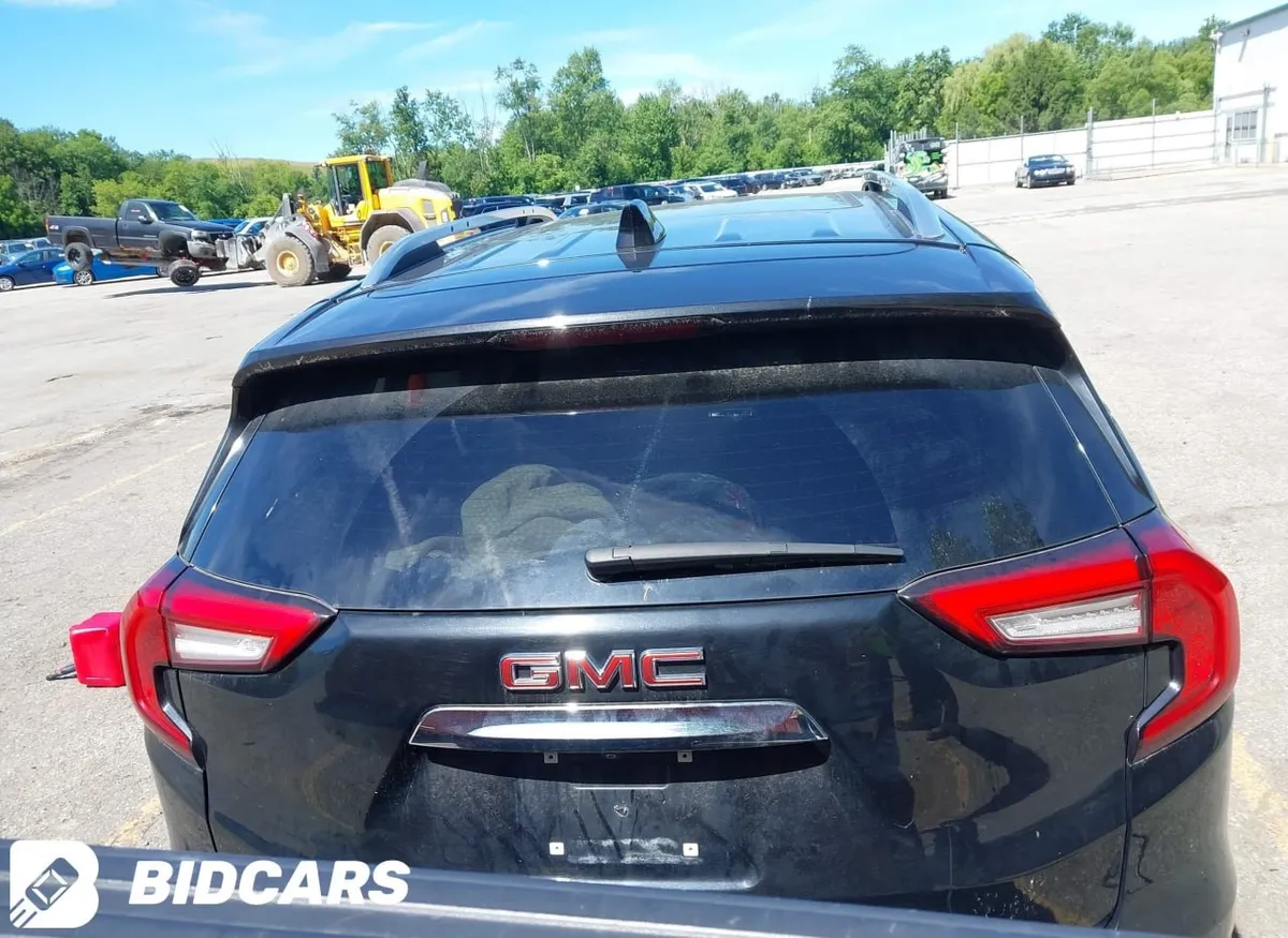 GMC TERRAIN AWD DENALI 2022