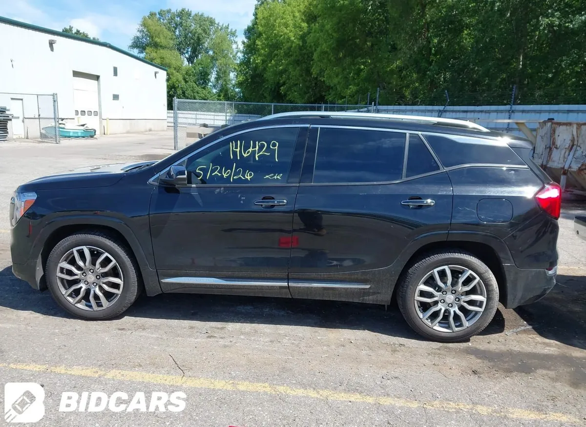GMC TERRAIN AWD DENALI 2022
