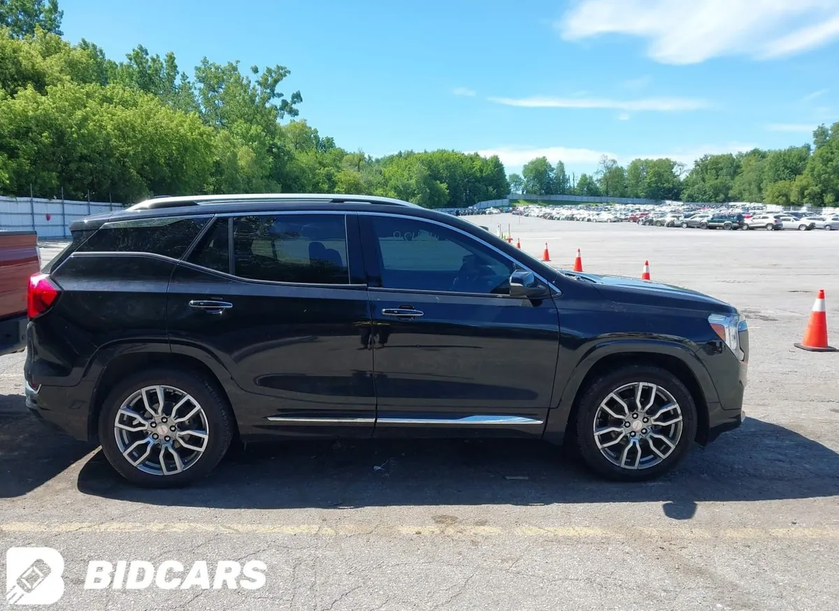 GMC TERRAIN AWD DENALI 2022