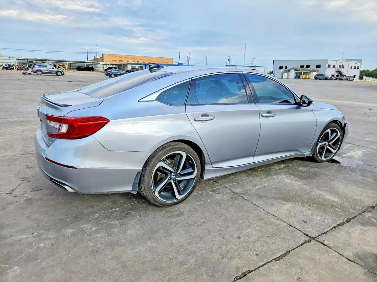 HONDA ACCORD SPORT 2022