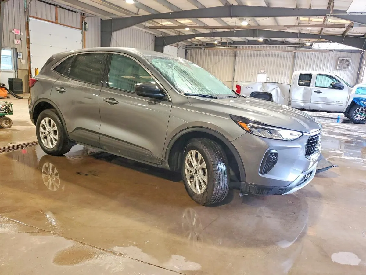 FORD ESCAPE ACTIVE 2023