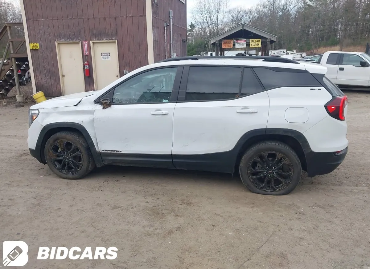 GMC TERRAIN AWD SLE 2022