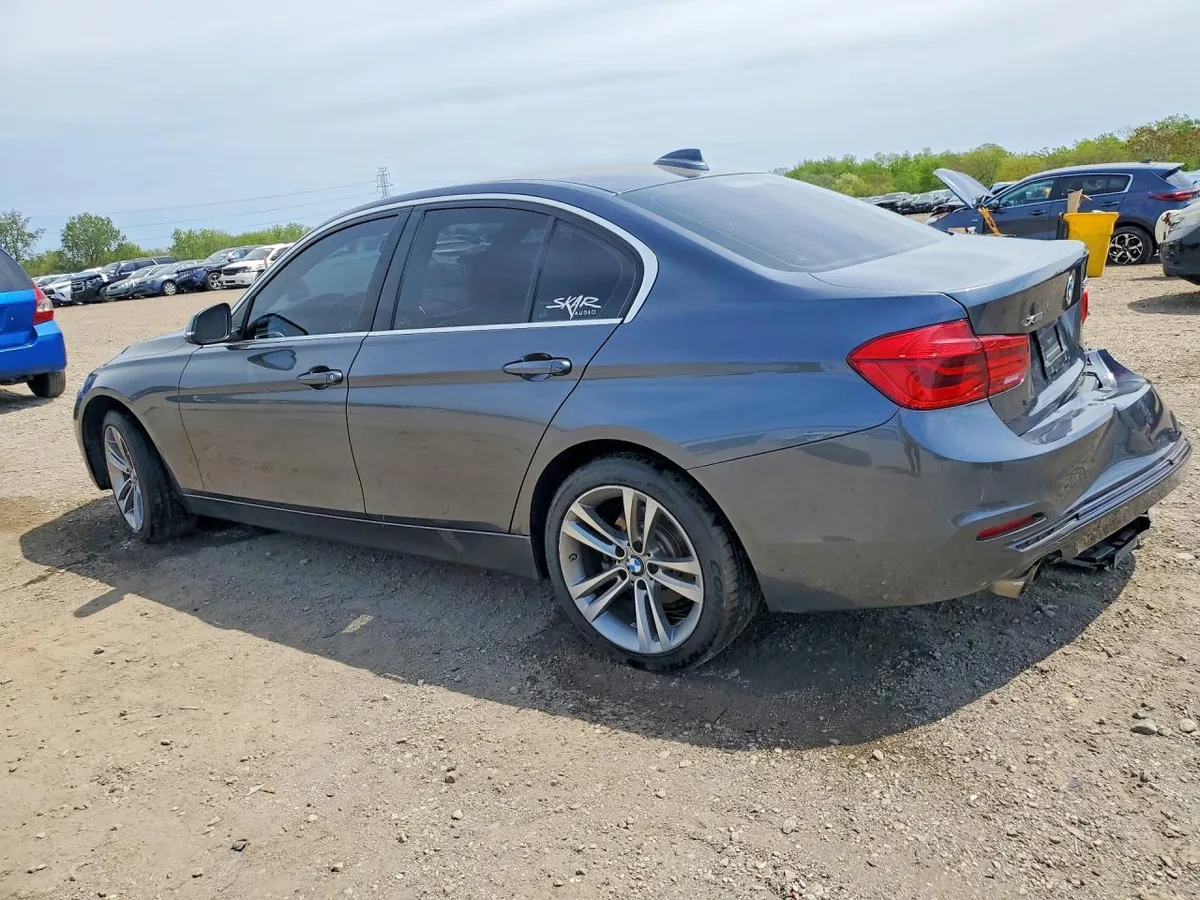 BMW 330 XI 2018