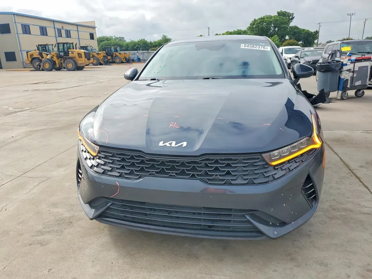 KIA K5 LXS 2023