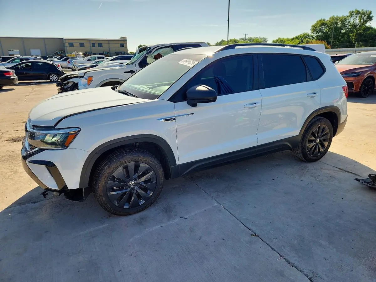 VOLKSWAGEN TAOS S 2023