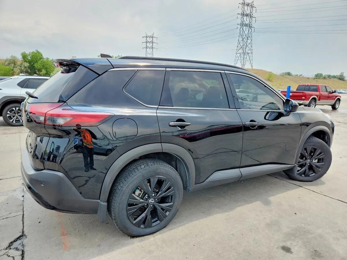 NISSAN ROGUE SV 2023