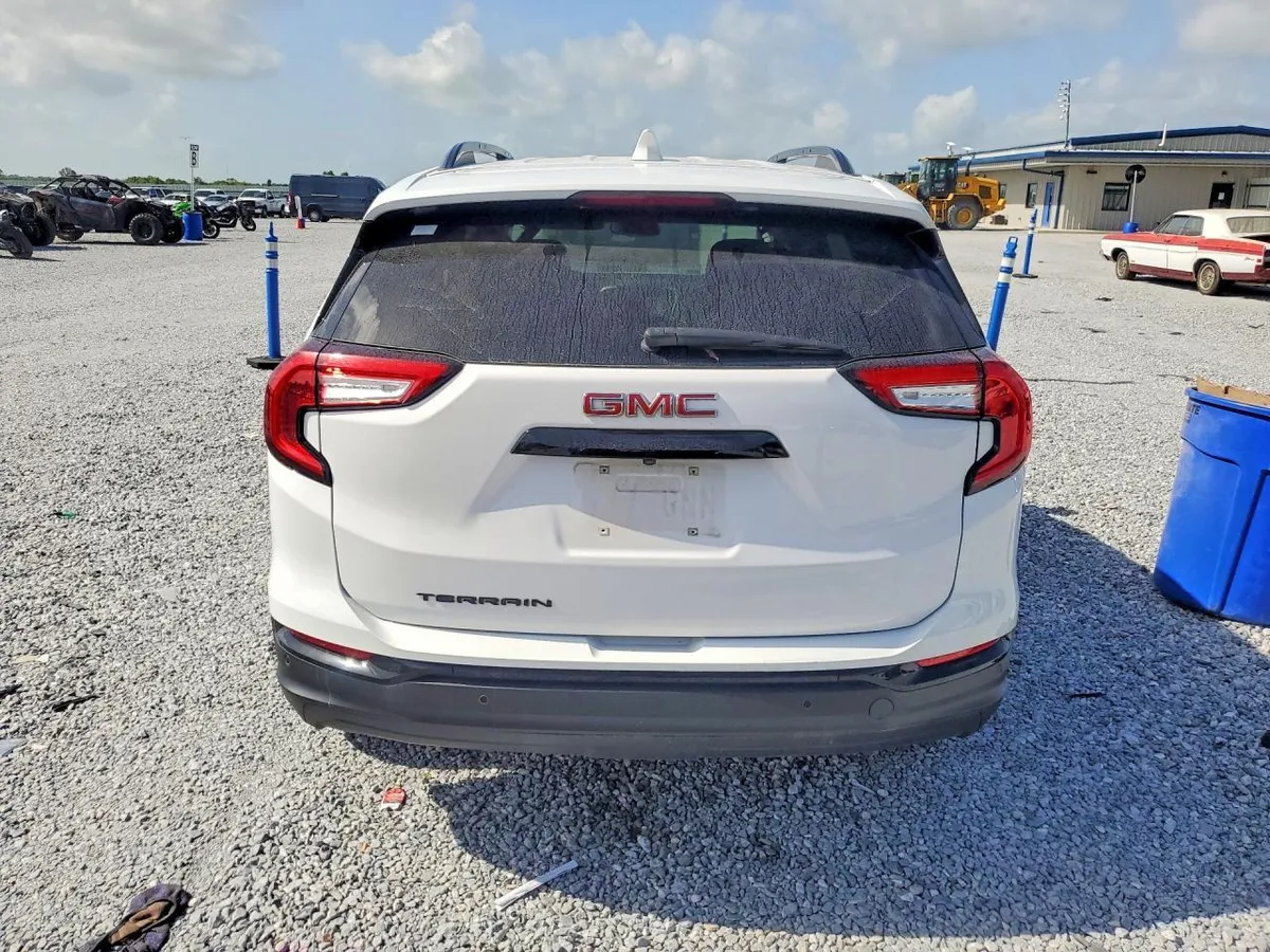 GMC TERRAIN SLE 2023