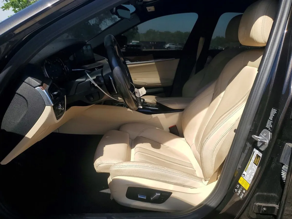 BMW 530 XI 2018