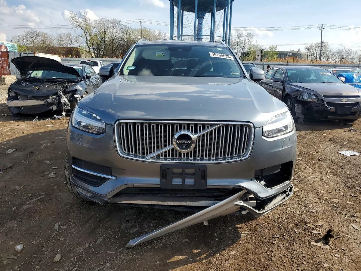VOLVO XC90 T6 2018