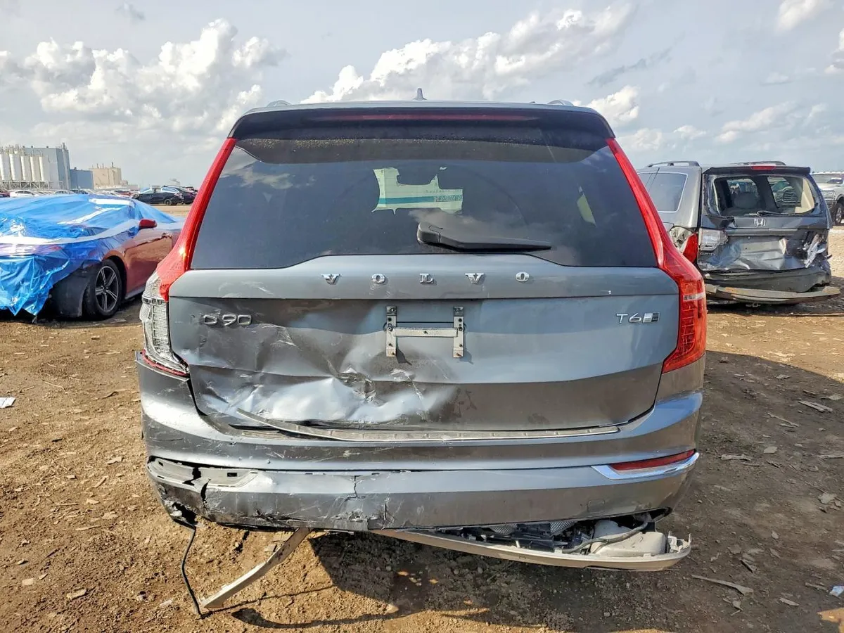 VOLVO XC90 T6 2018