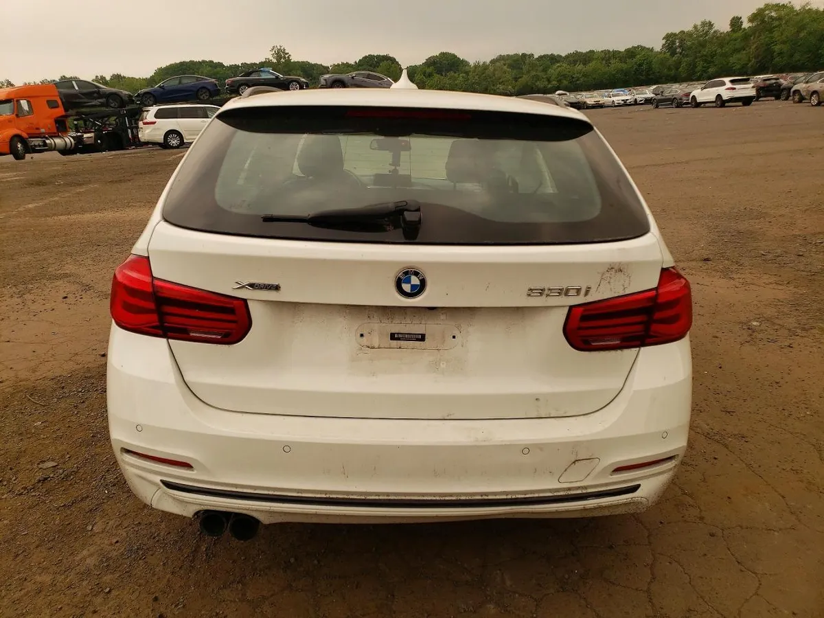 BMW 330 XI 2017