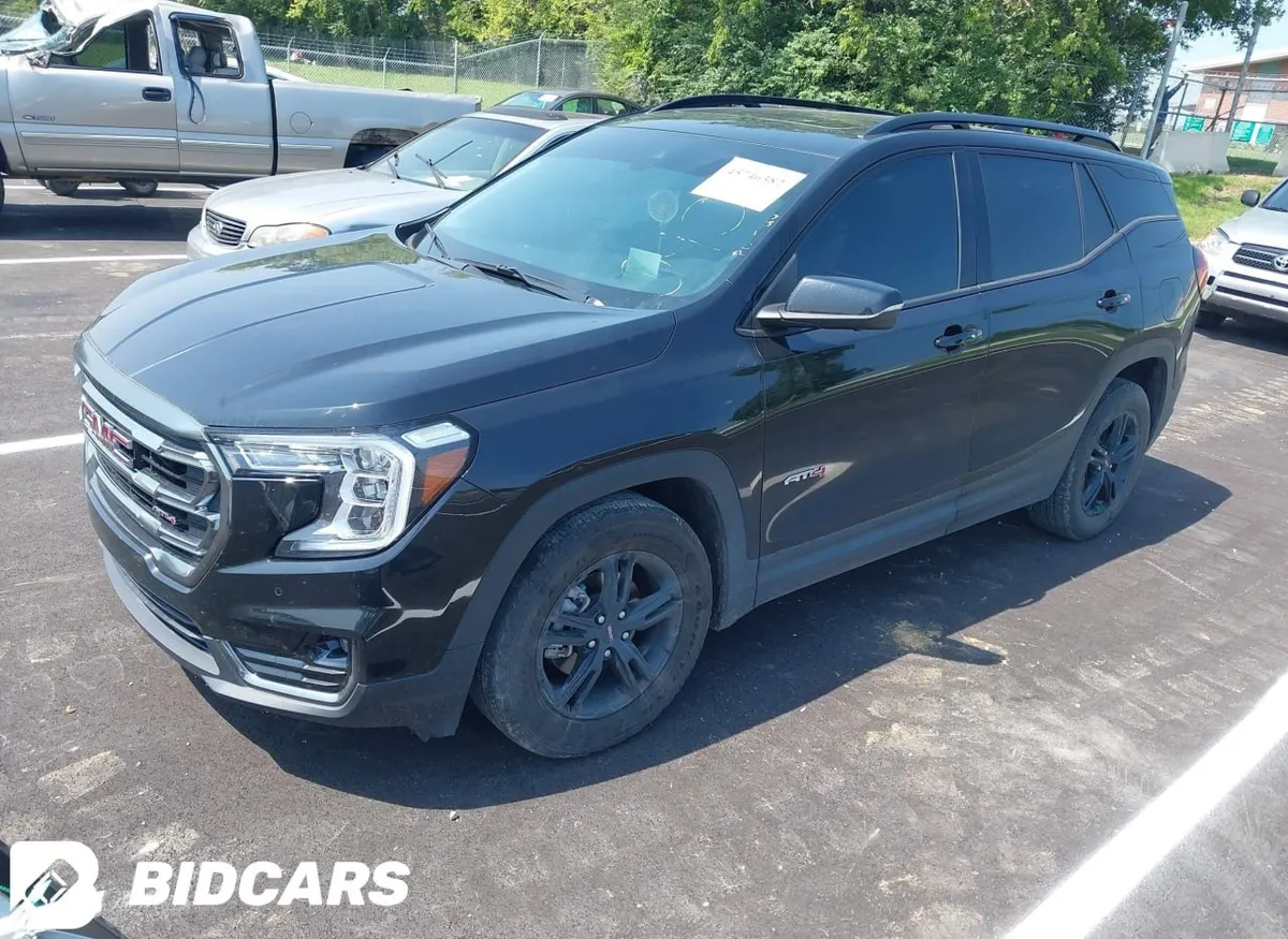 GMC TERRAIN AWD AT4 2023