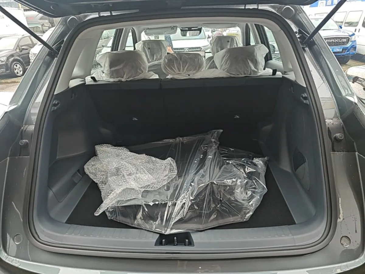 GEELY GALAXY STARSHIP 7 2025