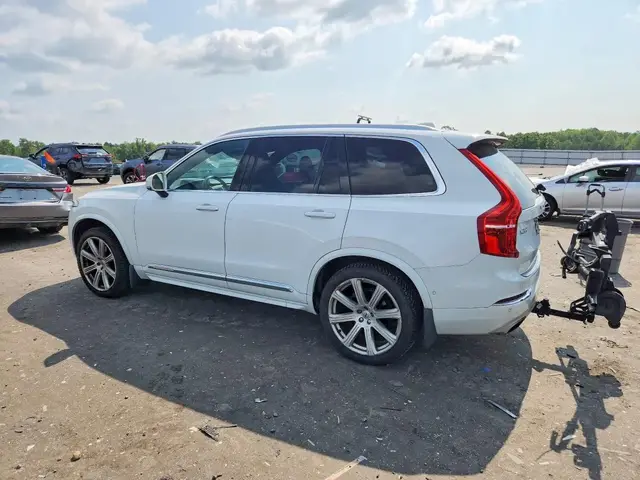 VOLVO XC90 T6 2018