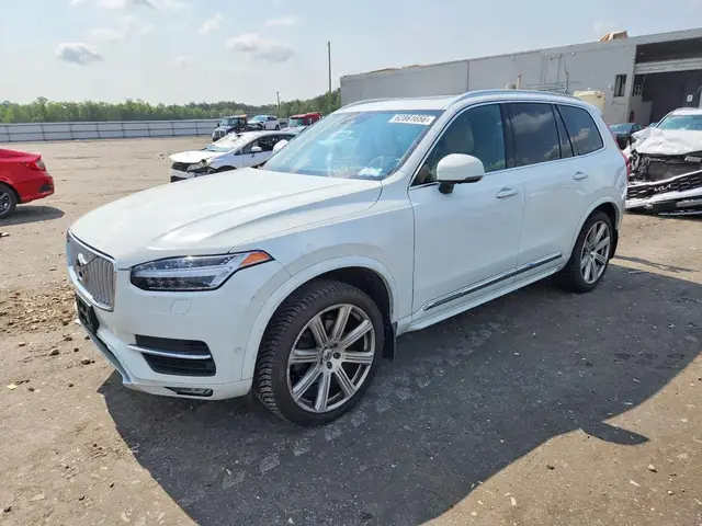 VOLVO XC90 T6 2018