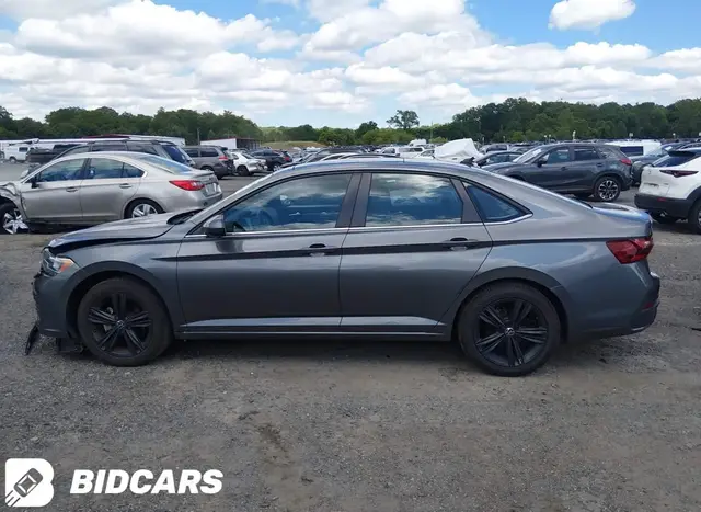 VOLKSWAGEN JETTA 1.5T SE 2022