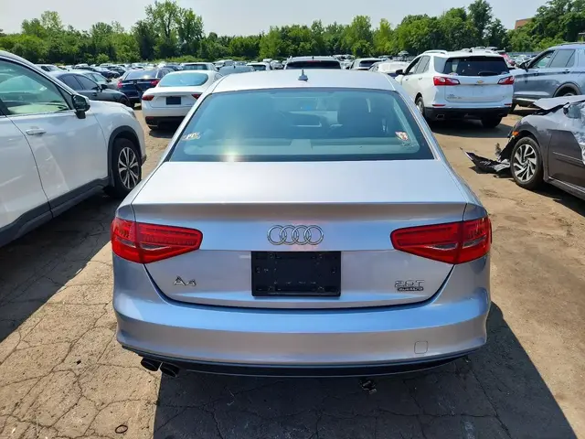 AUDI A4 PREMIUM 2015