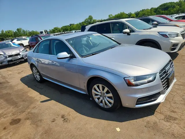 AUDI A4 PREMIUM 2015