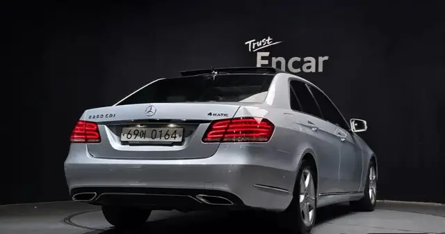 MERCEDES-BENZ E-CLASS 2013
