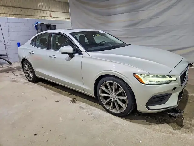 VOLVO S60 T5 MOMENTUM 2019