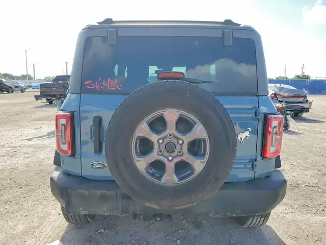 FORD BRONCO BASE 2023