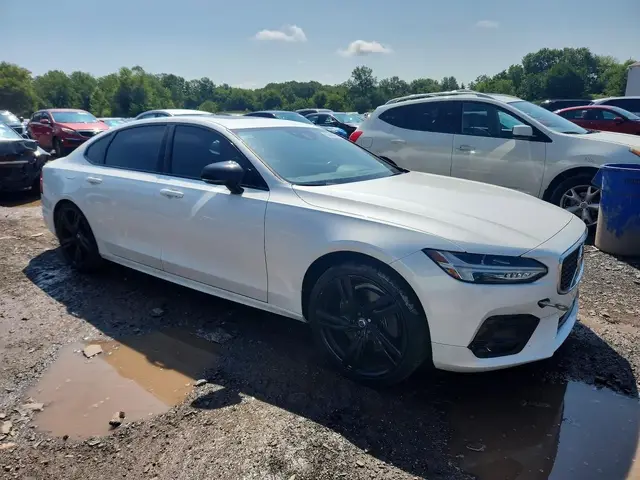 VOLVO S90 T6 OCEAN RACE 2020