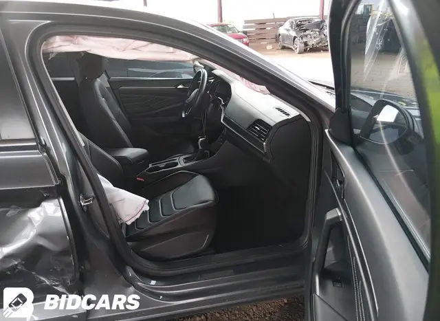 VOLKSWAGEN JETTA 1.5T SEL 2023