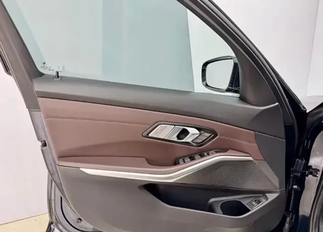 BMW 3 SERIES 325LI M 2022