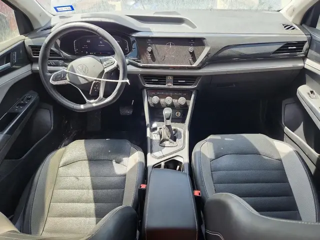 VOLKSWAGEN TAOS SEL 2022