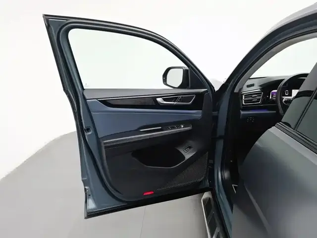 VOLKSWAGEN TERAMONT 2023
