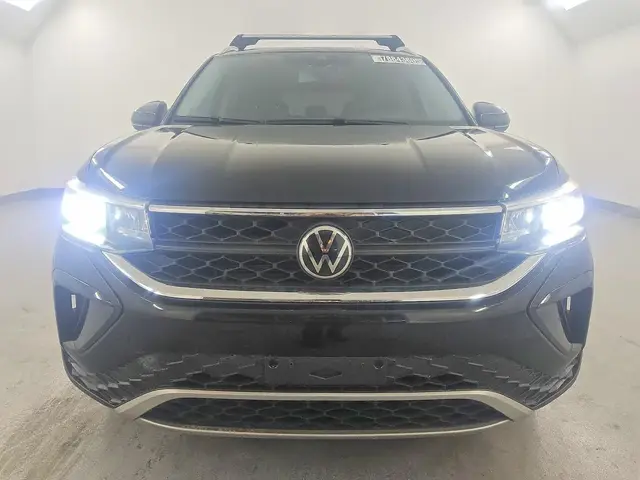 VOLKSWAGEN TAOS 2022