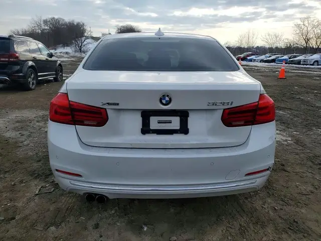 BMW 3 SERIES 2016