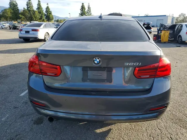 BMW 3 SERIES 2018