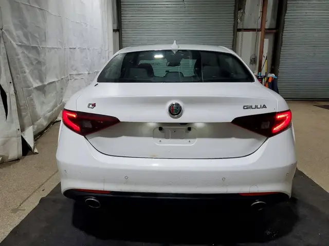 ALFA ROMEO GIULIA 2020