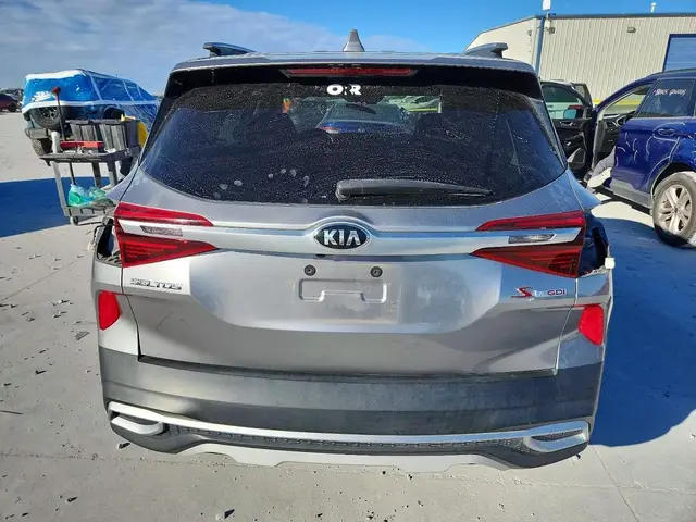 KIA SELTOS 2021