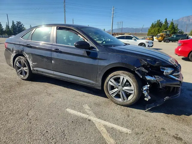 VOLKSWAGEN JETTA 2024