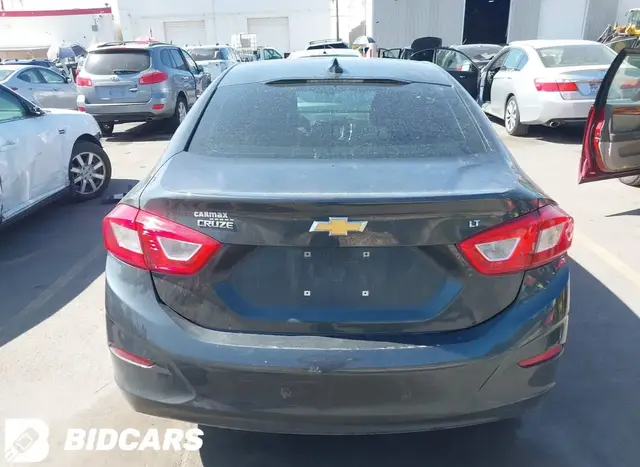 CHEVROLET CRUZE 2018