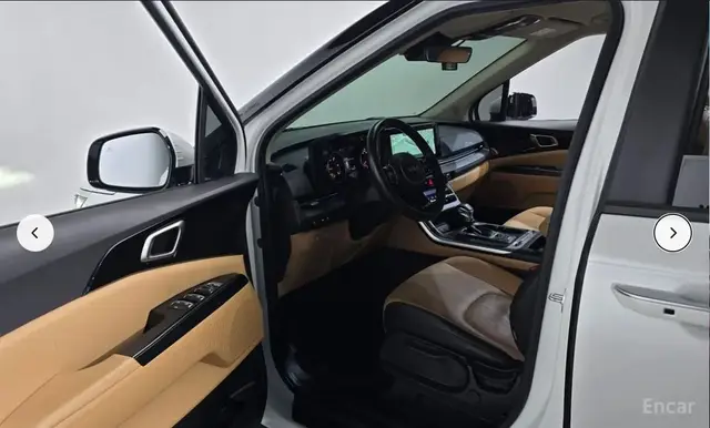 KIA CARNIVAL IV 9 2023