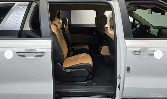 KIA CARNIVAL IV 9 2023